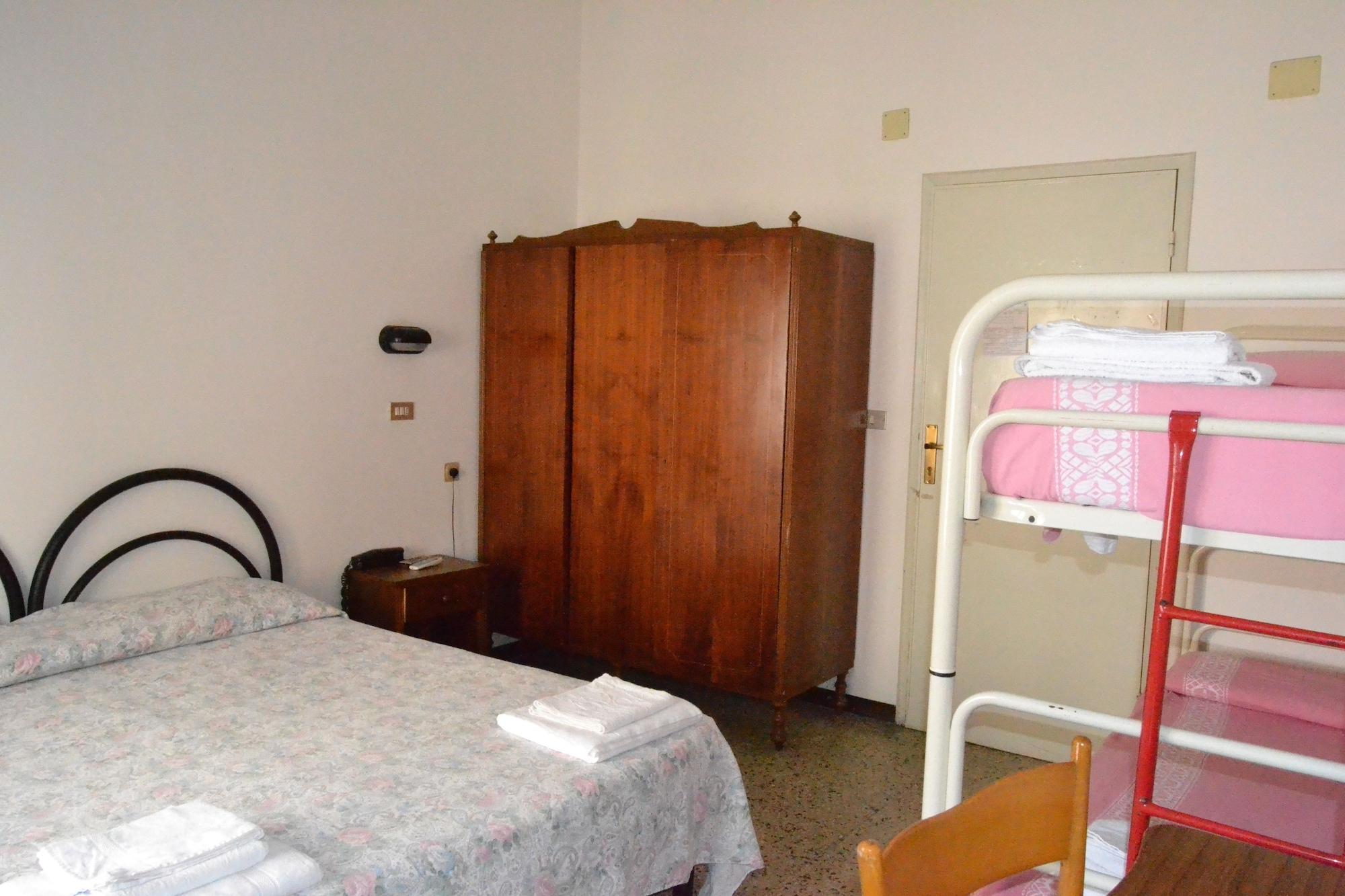 Hotel Laika Rimini Exteriör bild